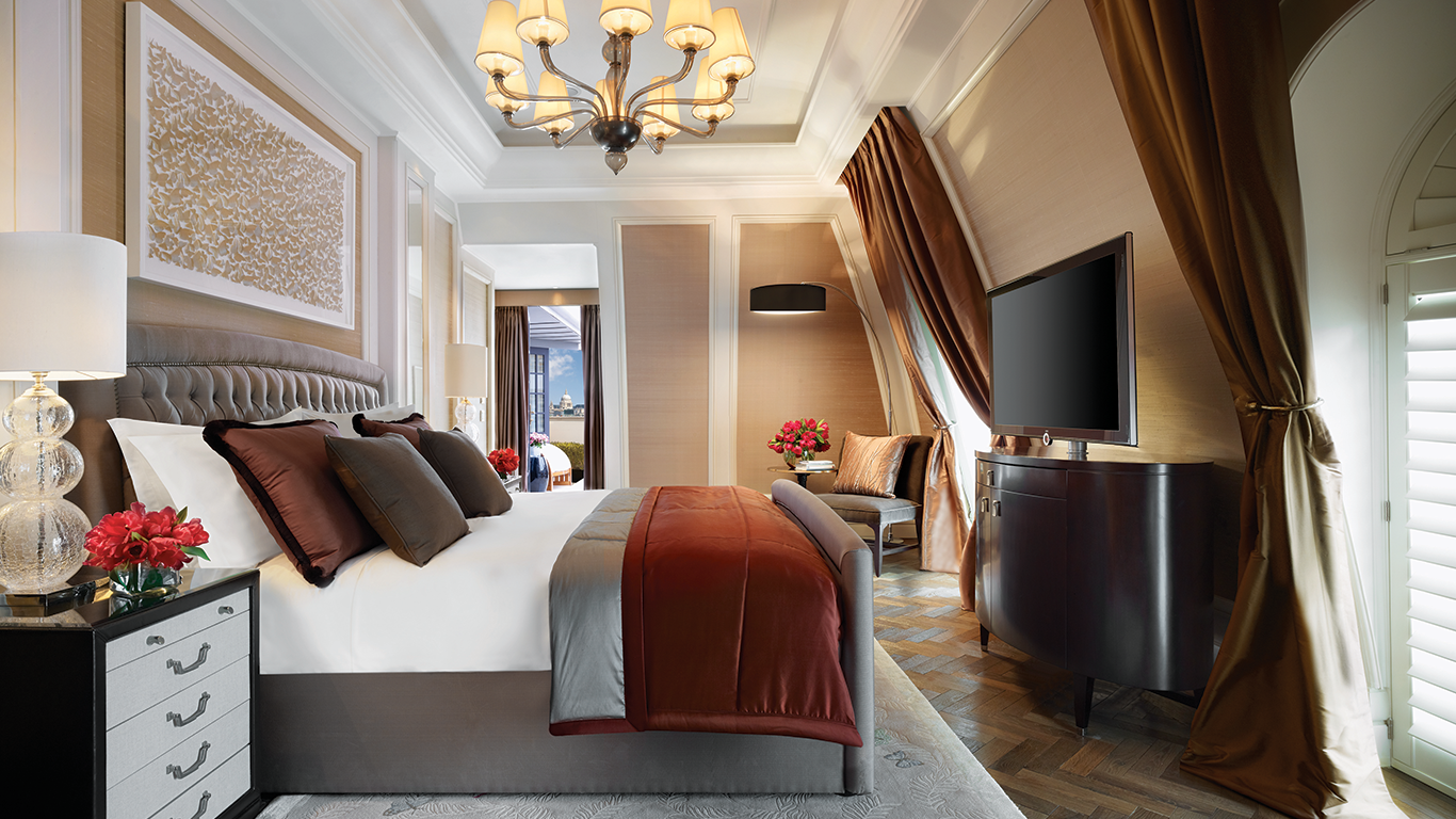 the-top-5-best-luxury-suites-in-london21