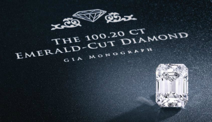 Blue moon diamond: the perfect classic emerald-cut