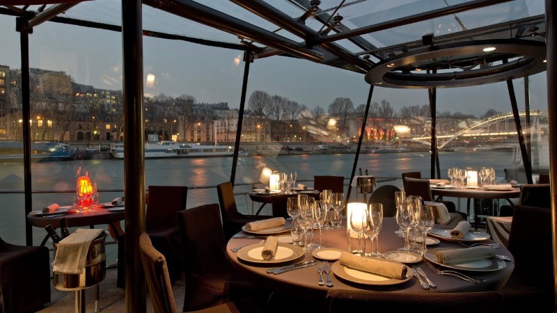 Luxury Lifestyle – Exclusive Experiences in Paris